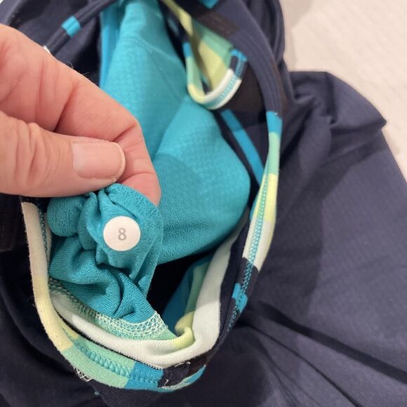 Lululemon Tank Blousy Size M 8 Navy Blue Built in Bra Tennis Pickleball Comfort - Picture 13 of 13